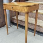 739 4426 LAMP TABLE